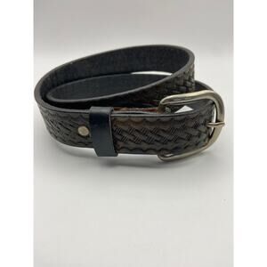 Vintage new leather belt – tooled design with silver snap on buckle size 30